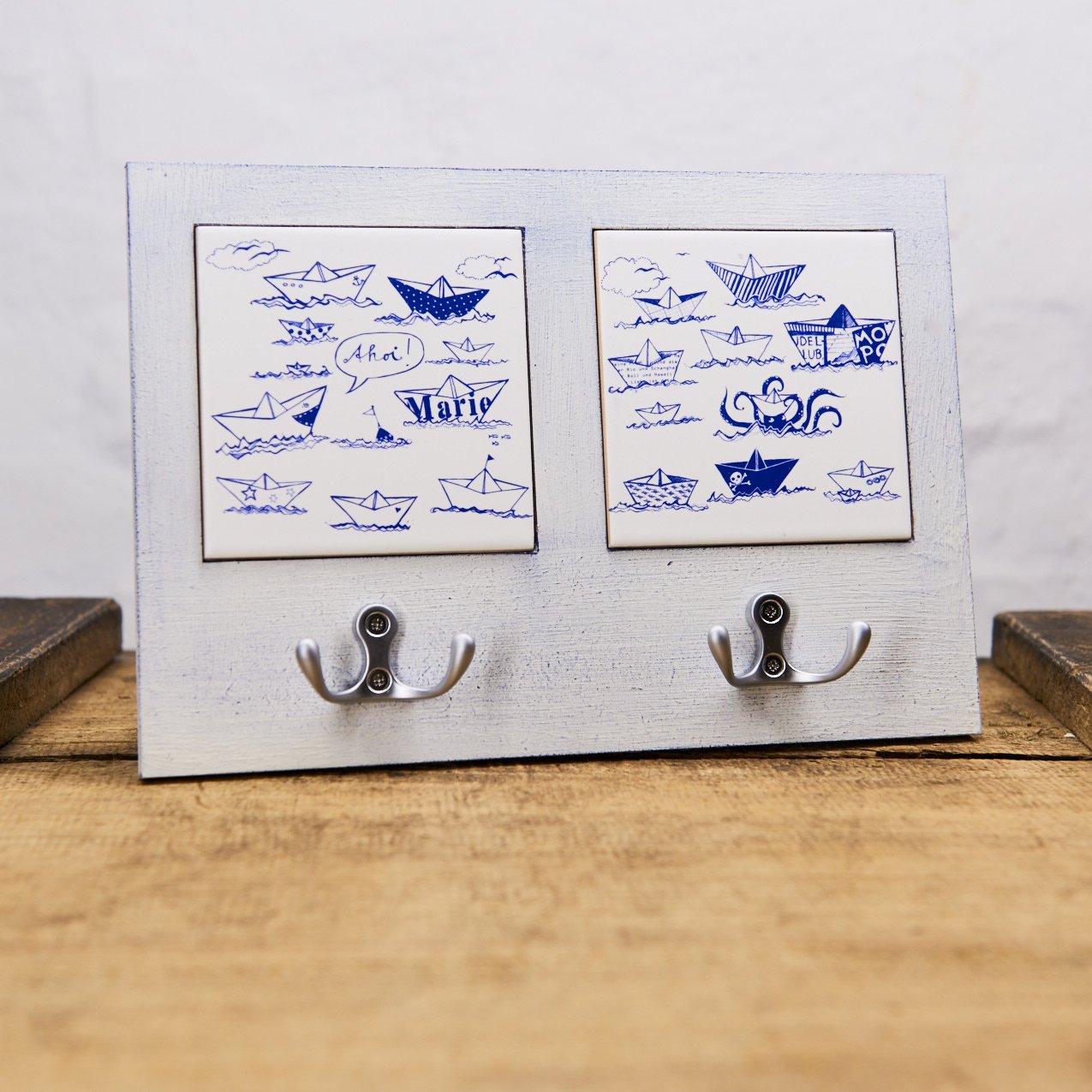 Garderobe Papierschiffe von Ahoi Marie